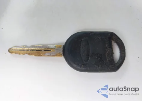 2005 Ford F-150 Lariat/Xl/Xlt from USA, damaged, VIN 1FTPX12545NB25148